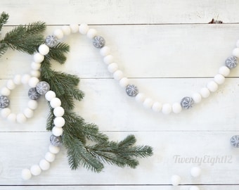 Christmas Garland - Snowflake Felt Ball Garland, Christmas Felt Garland, Christmas Banner, Christmas Decor, Christmas Felt Ball Garlands