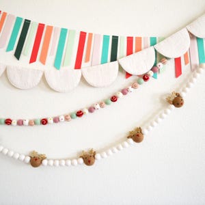 Christmas Felt Garland | Christmas Garland | Reindeer Garland | Christmas Decor| Christmas Decorations | Holiday Decor | Felt Ball Garland