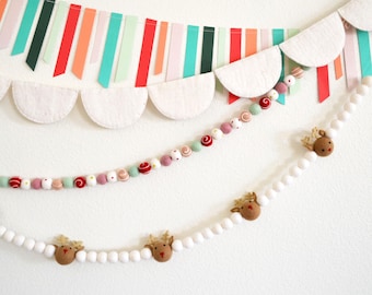 Christmas Felt Garland | Christmas Garland | Reindeer Garland | Christmas Decor| Christmas Decorations | Holiday Decor | Felt Ball Garland