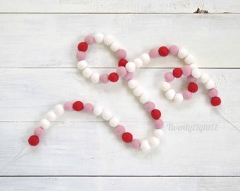 Valentines Garland - Valentines Felt Ball Garland, Red, Pink and White Garland, Felt Ball Wall Hanging, Felt Balls, Valentines Day Garland