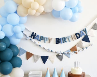 Felt Ball Garland - Birthday Garland, HAPPY BIRTHDAY garland, Party Garland, Birthday Decor, Party Decor, Happy Birthday Banner