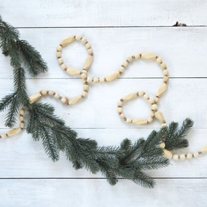 Wood Bead Garland - Christmas Tree Wood Garland, Wood Garland, Wood Bead Strand, Farmhouse Wood Garland, Farmhouse Decor, Christmas Garland