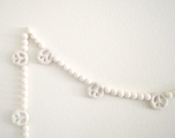 Felt Peace Garland | Peace Felt Garland | Boho Garland Decor | Boho Room Decor | Peace Love & Happiness | 70"s Retro Decor | Felt Garland