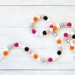 Halloween Felt Ball Garland -Felt Ball Garland, Halloween Garland, Halloween Banner, Felt Garland, Halloween Decorations, Halloween Decor