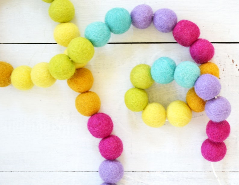 Felt Ball Garland Kids Room Decor Rainbow Felt Ball Garland Rainbow Banner Rainbow Garland Rainbow Decor Rainbow Party decor Garland