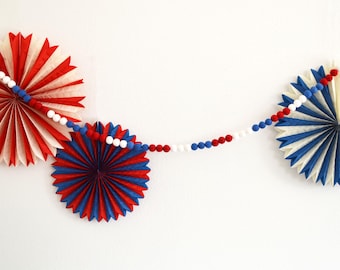 Felt Ball Garland - 4th of July Felt Banner, Felt Garland, Red White and Blue Garland, July 4th Garland, Independence Day