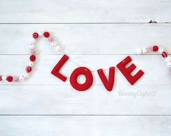 Valentines Felt Garland - Valentines Felt Ball Garland, Valentines Banner, LOVE Felt Ball Garland, Valentines Day Garland, Valentines Day