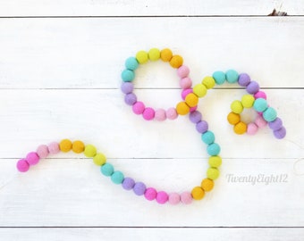 Rainbow Felt Ball Garland - Felt Ball Garland, Rainbow Decor, Rainbow Banner, Kids Room Decor, Rainbow Garland, Rainbow Party decor, Garland