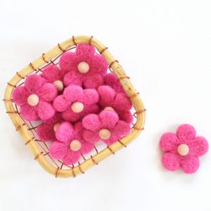 Felt Daisy | Wool Felt Daisy | Daisy For DIY Hair Clip | Daisy Decor | Felt Daisy | Magenta Felt Daisy | Daisy For DIY | Felt Pink Flowers