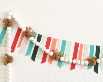 Christmas Felt Garland | Christmas Garland | Reindeer Garland | Christmas Decor| Christmas Decorations | Holiday Decor | Felt Ball Garland