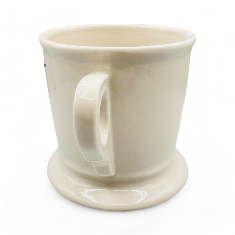 Taza de afeitar Anthropologie Monogram R en blanco con texto en negro imagen 2