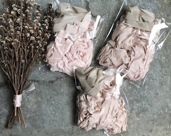 10 iarde, i resti di nastro di seta tinti a mano, nastro di seta tinti a mano, pianta tinti nastro di seta, Silk Ribbon Snips, resti di seta, seta, Silk Ribbon