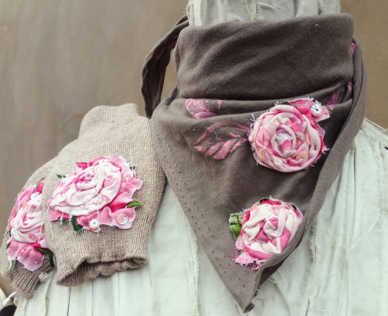 Cotton Taupe Gauze Bandana with Pink and Blush handmade cotton roses.