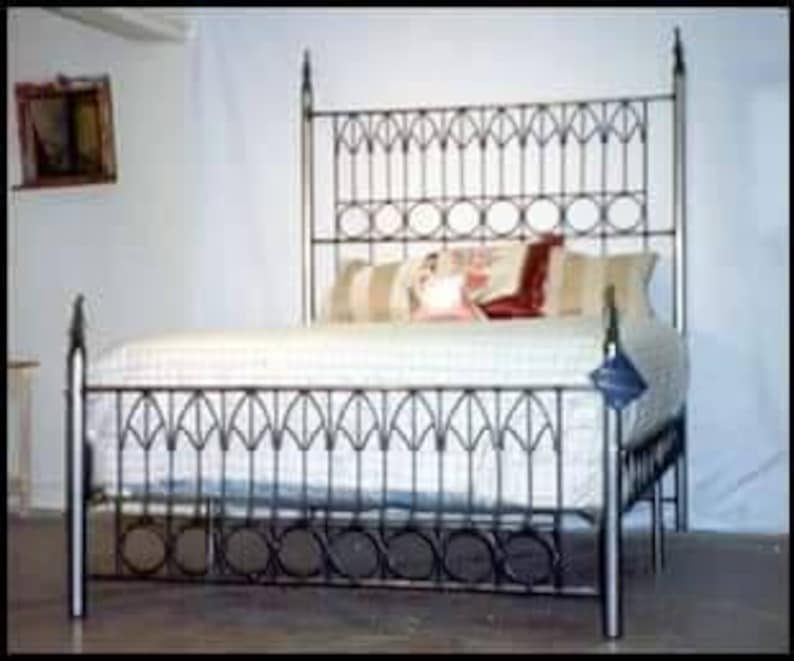 Iron Bed Queen Size Wrought Gothic Metal Frame King Bedding Bedroom Decor