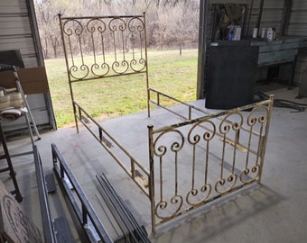 Iron bed, antique iron bed, twin bed, queen Size, king size, vintage furniture, matching twin beds, bed, Twin bed, custom iron bed,bed frame