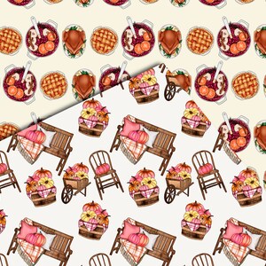Op de afbeelding: Twee naadloze patronen met Thanksgiving-thema illustraties. Een patroon heeft een witte achtergrond met bruine houten stoelen, banken en kruiwagens gevuld met oranje en gele pompoenen. Het andere patroon heeft een lichtgele achtergrond met illustraties van een geroosterde kalkoen, taart en een ovenschaal gevuld met cranberry's.