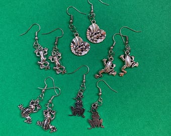 Silver Metal Frog Earrings - Clip On Froggy Jewelry Crown Prince Amphibian Lily Pad Jumping