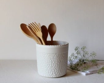 White ceramic utensil holder, Handmade ceramic planter, Cylinder ceramic pot, White kitchen jar, Modern ceramic for home, White stoneware