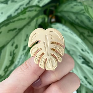 Gold Monstera Enamel Pin - Monstera Gift - Cheese Plant Pin - Secret Santa Gift - Tropical Leaf Pin - Stocking Filler - Gift For Plant Lover