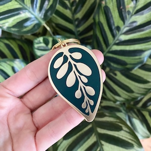 Plant Keyring - Calathea Leaf Keychain - Stocking Filler Gift - Enamel Leaf Keyring - Tropical Keychain - Plant Gift - Leaf Accessory