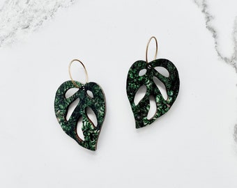 Green Monstera Leaf Hoop Earrings – Plant Jewelry