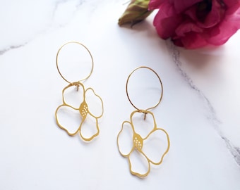 Gold Floral Hoop Earrings - Minimal Gold Earrings - Simple Floral Earrings - Laser Cut Gold Hoops - Anemone Flower Earrings - Gold Flower