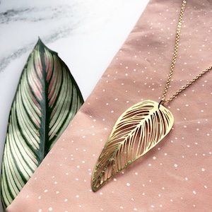 Gold Leaf Necklace - Simple Leaf Pendant - Gift For Her - Mother's Day Gift - Gold Pendant Necklace - Plant Jewellery - Leaf Jewellery