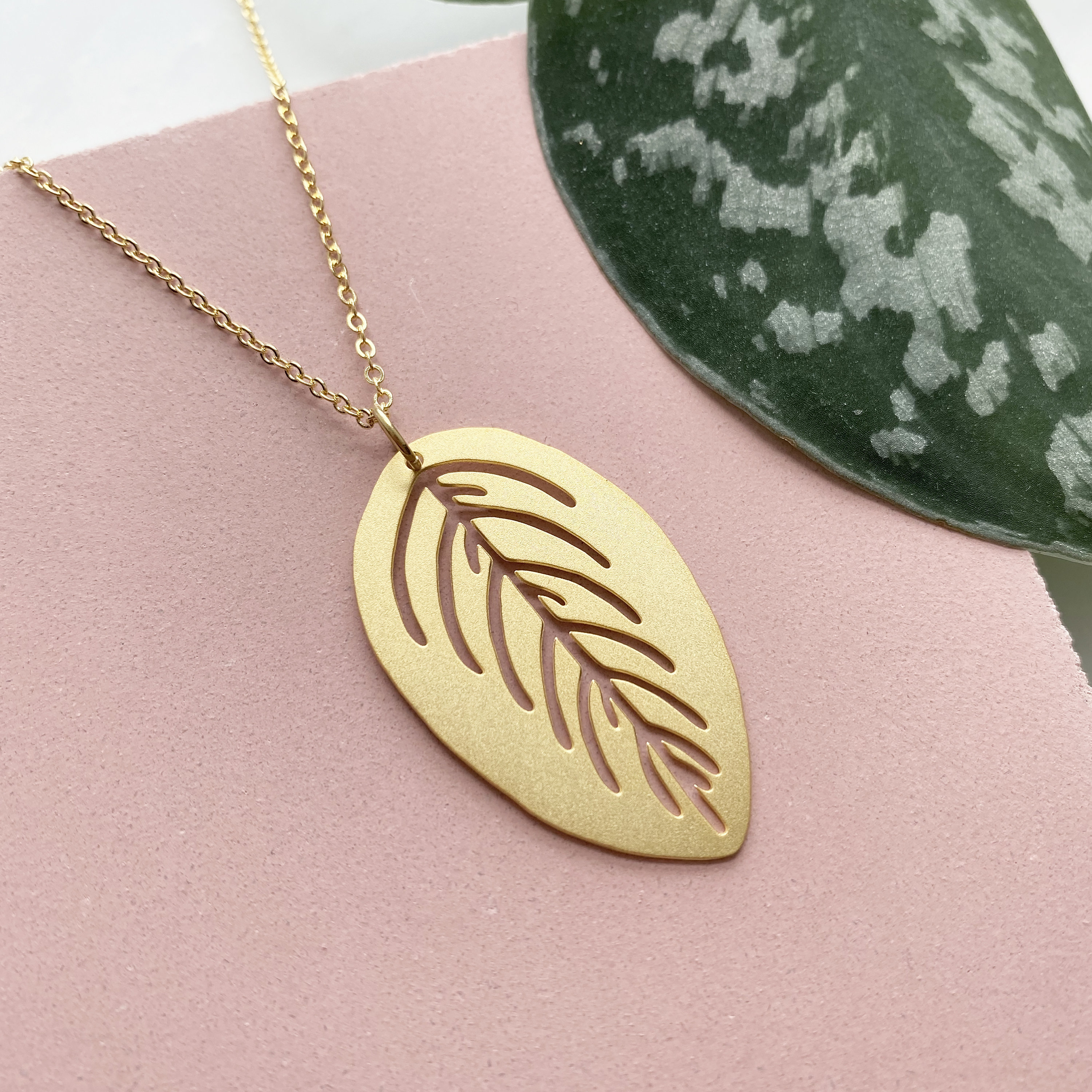 Simple Leaf Pendant - Tropical Gold Necklace Gift For Her Plant Jewellery Maranta