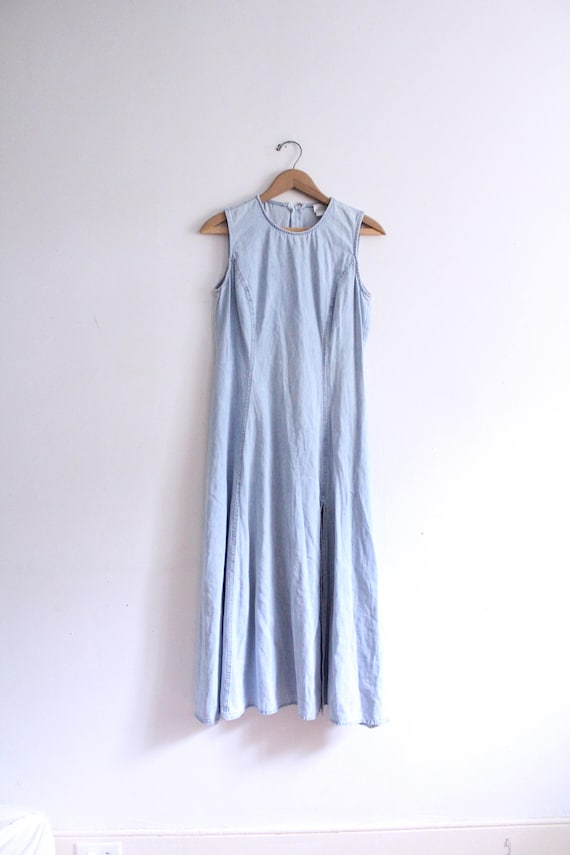 Minimal 90s Denim Maxi Dress