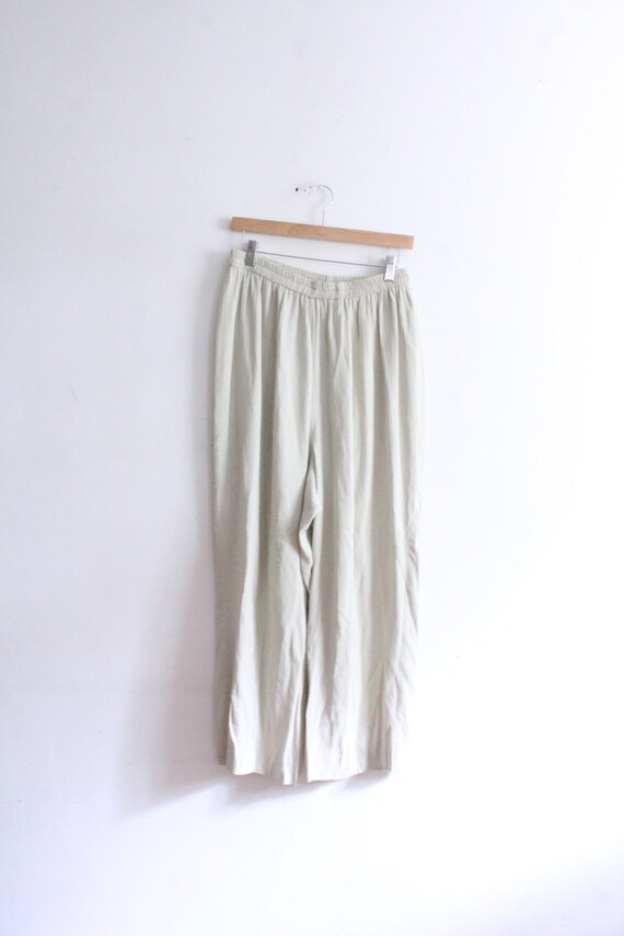 Minimal Ecru 90s Slouchy Pants