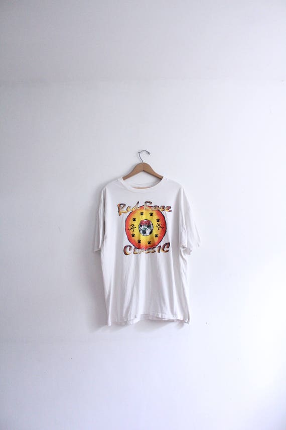 Red Rose Classic 90s Tee
