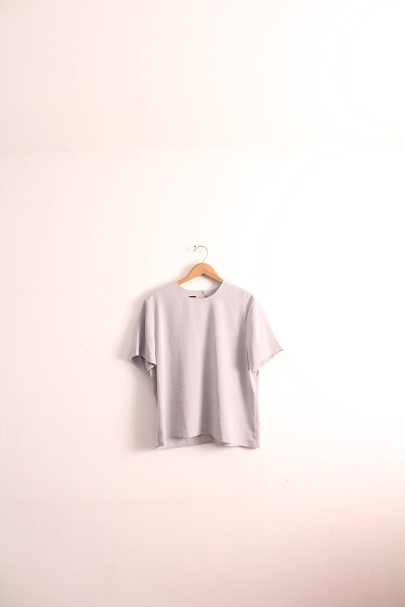 Minimal Dove Grey 90s Blouse