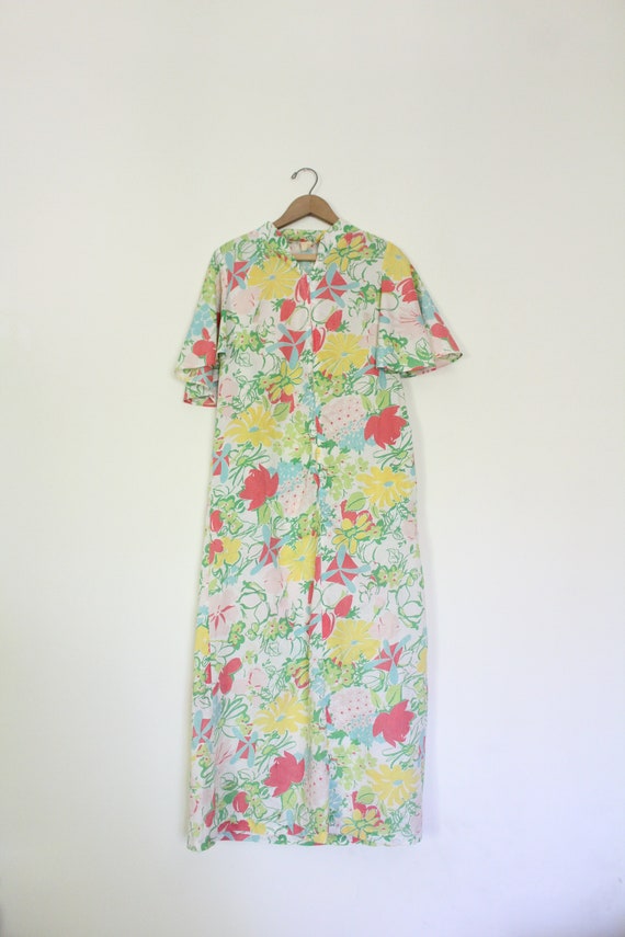 Groovy Vintage 60s Floral Housedress