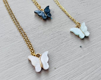 Gold Stainless Steel Necklace  *Butterfly* Mother of pearl