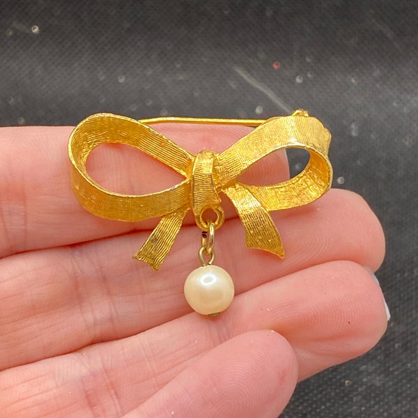 Vintage Bow Pin with Faux Pearl DuBarry Fifth Avenue