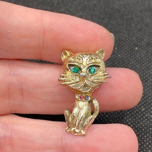 Vintage Mid Century Modern Style Cat Pin