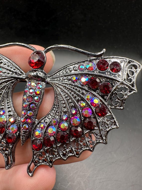 Vintage Large Statement Piece Red Rhinestone Butt… - image 5
