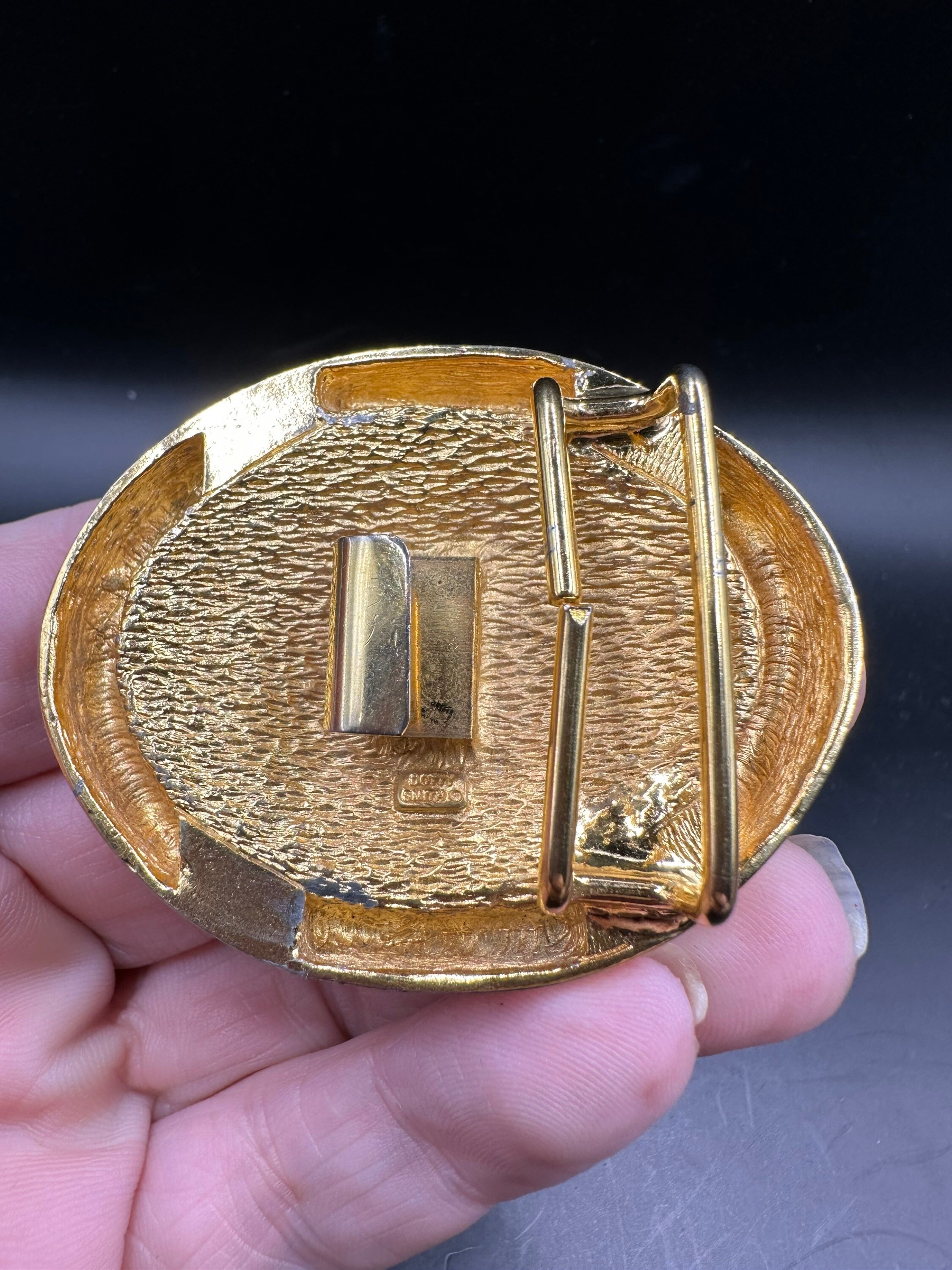 Vintage Dotty Smith Sand Dollar Belt Buckle in Gold Tone - Etsy display picture 1