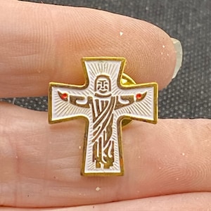 Vintage Religious Jesus Pin