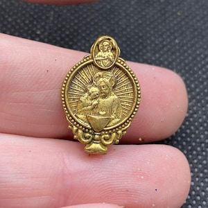 Vintage First Communion Religious Pin