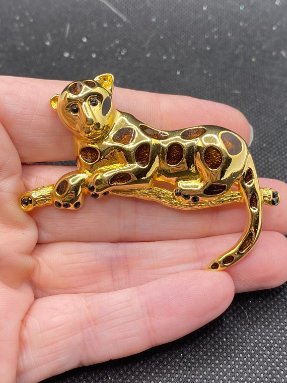 Vintage Gold tone Leopard Pin - image 4