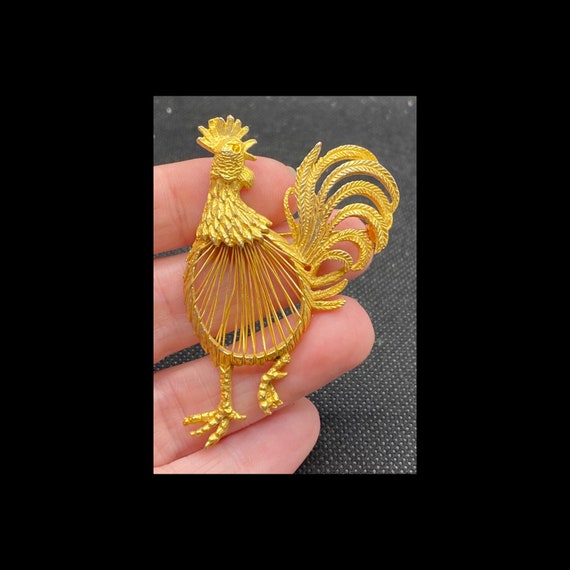 Vintage Chicken Rooster Pin - image 1