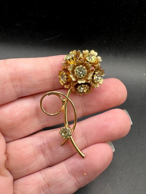 Vintage Rhinestone peony Flower Pin
