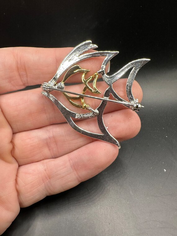 Vintage Mixed Metal Angel Fish Pin - image 5
