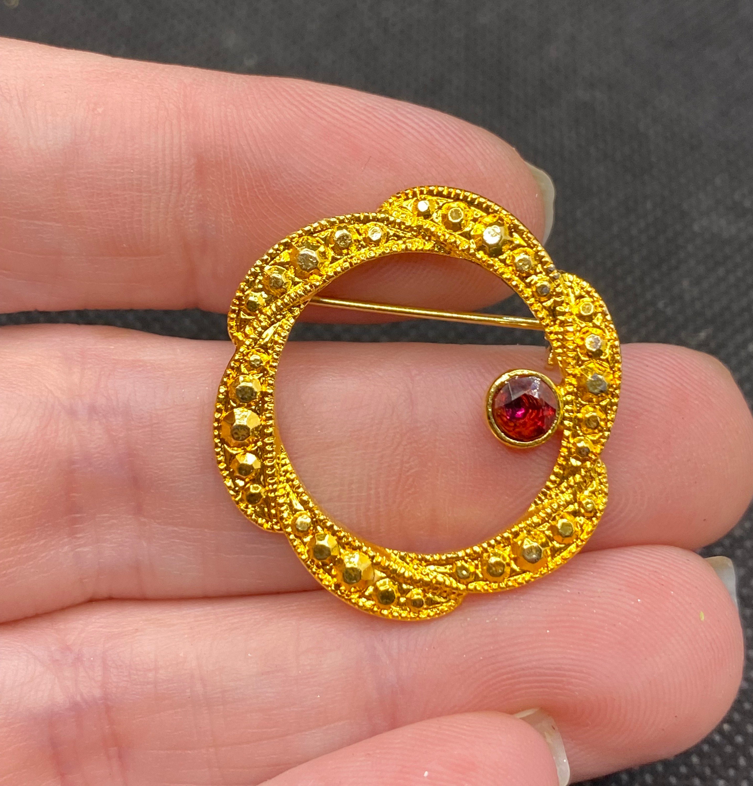 Vintage Circle Rhinestone Pin - Etsy
