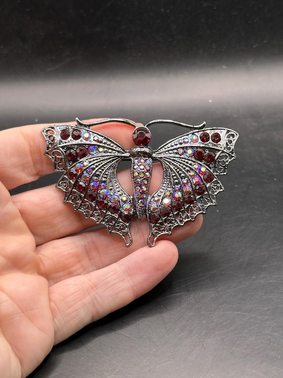 Vintage Large Statement Piece Red Rhinestone Butt… - image 1