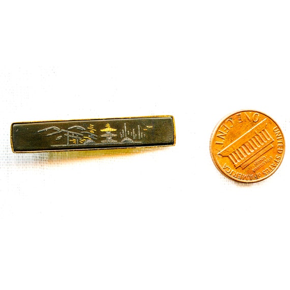 Amita Japan Vintage Cufflinks and Tie Clip With Pagoda