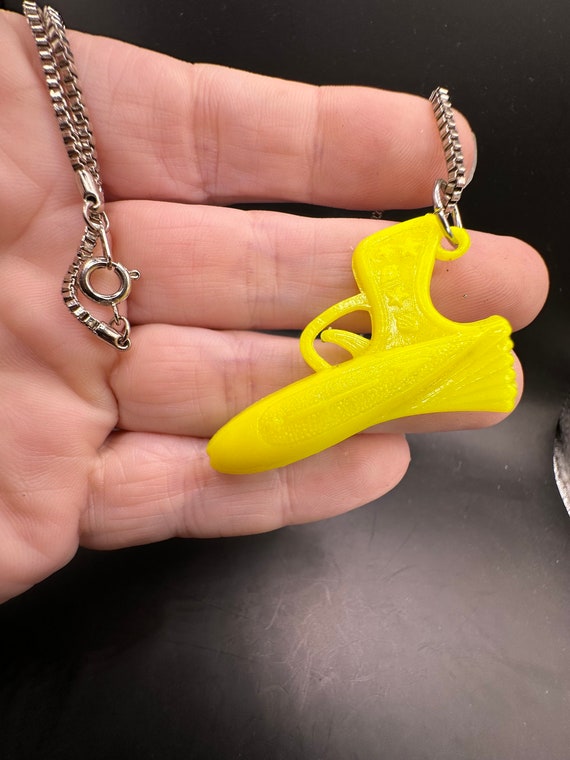 Vintage Plastic Sci-Fi Space Alien Blaster Gun Ra… - image 2