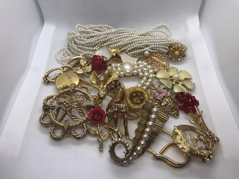 Vintage to Modern Destash Jewelry Lot for Craft Repair Pins Brooches Necklace.