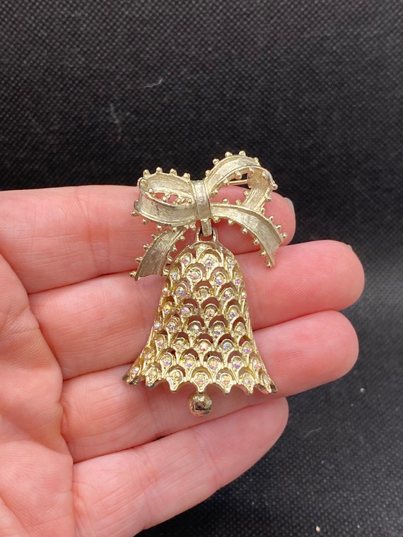 Vintage Christmas Bell pin